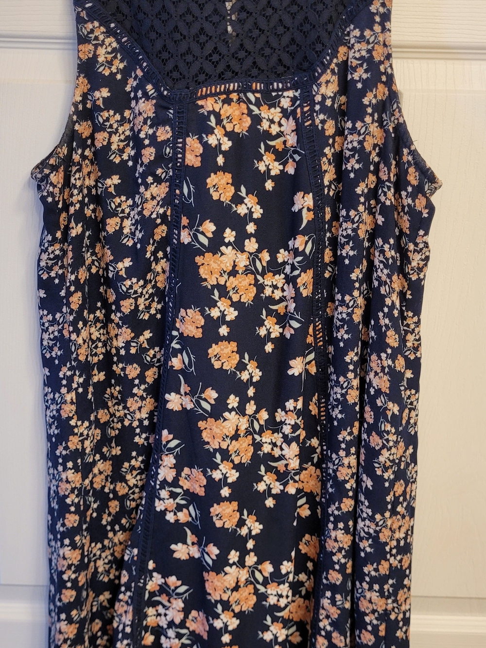Maurices Navy Crochet Floral Dress Sz. Sm Sleeveless